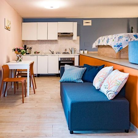 Ca De L'Angelon -- Vittoria House Villa Бренцоне сул Гарда Екстериор снимка